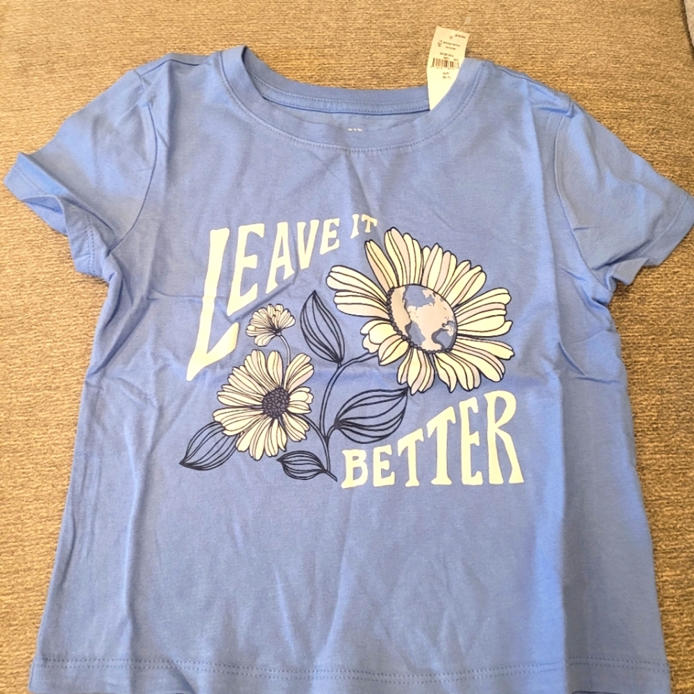 NWT - S (6-7) Girls Gap T-Shirt